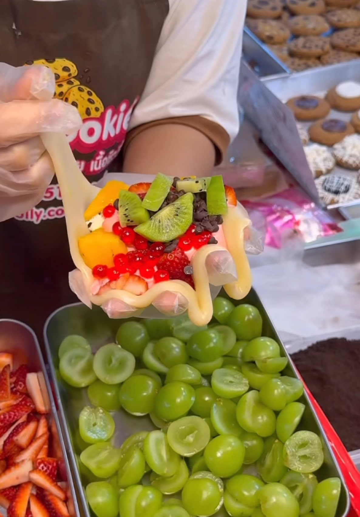 What I ate today in Thailand! #thaifood #whatiatetoday #michaelfinch  📍Auntie Thai tea shop 🧋6am-late Auntie Nids Coffee Shop - Sao Chingcha, Phra Nakhon, Bangkok 10200 (Near Giant Swing) Chive dumplings, kanom dob bua, spring rolls, fried chicken, moo ping was Street food! located near> 📍 1055 SILOM ROAD, BANGRAK. The street vendors are there in the morning all throughout the day - it changes daily you don't know what you'll get.  📍 GIANT MOCHI 10am-10pm Central LadPrao, Ground Floor, 1693 Phahonyothin Rd, Chatuchak, Bangkok 10900, Thailand  Miang Kham, Pink stir fry noodle etc 📍 Central Rama 9 10am-10pm 9/9 Rama IX Rd, Huai Khwang, Bangkok 10310, Thailand
