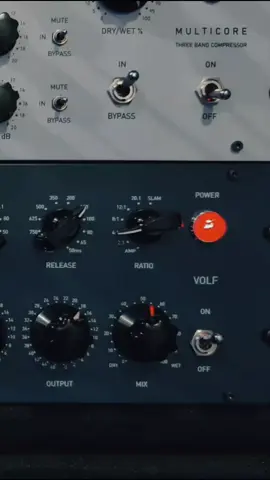 🎧🎧