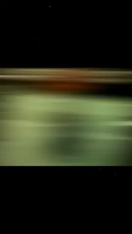 Sáng ngày 7/11/1957 tại Quảng trường Đỏ, Liên Xô đã tổ chức Duyệt binh kỷ niệm 40 năm Cách mạng Tháng Mười thành công với  khách mời gồm lãnh đạo cấp cao của 65 Quốc gia và Tổ chức trên thế giới gồm:  🇻🇳 Chủ tịch Hồ Chí Minh (Việt Nam Dân chủ Cộng hòa) 🇨🇳 Chu Ân Lai (Thủ tướng Trung Quốc) 🇵🇱 Władysław Gomułka (Ba Lan) 🇧🇬 Todor Zhivkov (Bulgaria) 🇩🇪 Walter Ulbricht (Đông Đức) 🇨🇿 Antonín Novotný (Tiệp Khắc) 🇷🇴 Gheorghe Gheorghiu-Dej (Romania) 🇲🇳 Yumjaagiin Tsedenbal (Mông Cổ)  và lãnh đạo của 57 Quốc gia khác. Cuộc duyệt binh có số khách mời nhiều nhất lúc bấy giờ (thập niệm 1950) vố quy mô không tưởng gồm 17.000 quân nhân của các học viện quân sự danh tiếng như Học viện Frunze, Học viện Kỹ thuật Quân sự Bauman, Học viện Phòng không và các sĩ quan Hồng quân đều có mặt. Các nhóm khí tài tiêu biểu gồm: Xe tăng chiến đấu: T-54, T-10 (IS-8) — dòng tăng nặng mới nhất thời đó. Pháo tự hành: SU-100, ISU-152 Tên lửa đạn đạo: R-1 và R-2 (phiên bản đầu của V-2 Đức, tầm bắn 270–600 km) R-5M – lần đầu tiên Liên Xô công khai tên lửa có đầu đạn hạt nhân Hàng chục máy bay ném bom Tu-16, Il-28 bay qua. Đội tiêm kích MiG-17, MiG-19 bay đội hình chữ “V” lớn trên bầu trời Moskva.  Cuộc duyệt binh 1957 không chỉ là kỷ niệm Cách mạng Tháng Mười mà còn nhằm: Khẳng định sức mạnh quân sự – hạt nhân của Liên Xô giữa Chiến tranh Lạnh Thể hiện tình đoàn kết quốc tế XHCN, với Bác Hồ và nhiều lãnh tụ bạn bè cùng dự #Sovietunion #RedArmy #Communist 