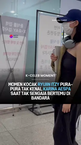 Interaksi singkat antara Karina aespa dan Ryujin ITZY di bandara baru-baru ini mencuri perhatian penggemar.  Dalam video yang beredar di media sosial, kedua idol yang dikenal bersahabat ini tampak bertemu secara tak sengaja di bandara. Dalam video tersebut, Karina terlihat memanggil, “Ryujinie?” Namun Ryujin dengan ekspresi datar menjawab, “Bukan,” Karina pun langsung menepuk ringan bahunya sambil tertawa, “Apa sih.” Momen tersebut menunjukkan keakraban yang hangat antara keduanya. Karina bahkan sempat menyebut, “Dia tuh temanku, Ryujin. Barusan pura-pura kayak bukan selebriti aja.” Banyak yang memuji kedekatan keduanya yang terlihat tulus meski berasal dari grup berbeda. Follow @beritakorea.id untuk tahu info terbaru tentang K-pop, K-drama, dan budaya Korea. — #karina #aespa #ryujin #itzy #koreaninfo         