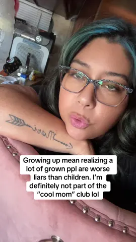 Apparently grown adults like false friends and fake vibes…that’s why I’m not well liked around here lol. I’d rather sit alone in the stands than sit with ppl who have a secret agenda #fyp #fypシ #fypシ゚viral #foryoupage #foryourpage #humor #fake #snakes #snakesoftiktok #tiktok #viral #trending #adulting #MomsofTikTok #realmomsoftiktok #friends #growingup 