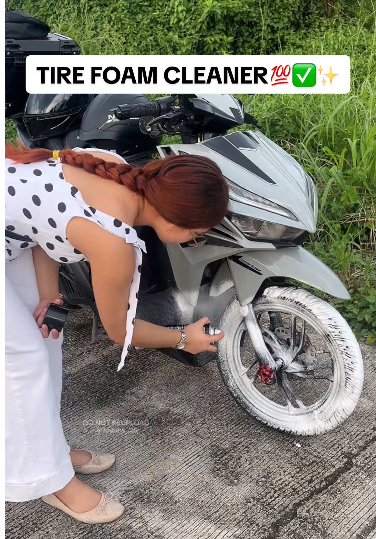 Hindi ka na tatamarin mag linis at mag wax ng motor mo dahil sa Tire Foam Cleaner na to 💯✅✨ Proven+Tested= Effective!💯 #tirefoamcleaner #tirecleanerbacktoblack  #tirecleaner #tirewax #panlinisnggulong 