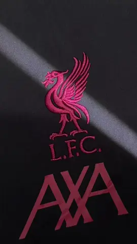 2025/2026 Liverpool Pre-Match Waterproof Jacket🎁 #liverpool #liverpoolfans #jacket #jerseysale #tiktokviral 