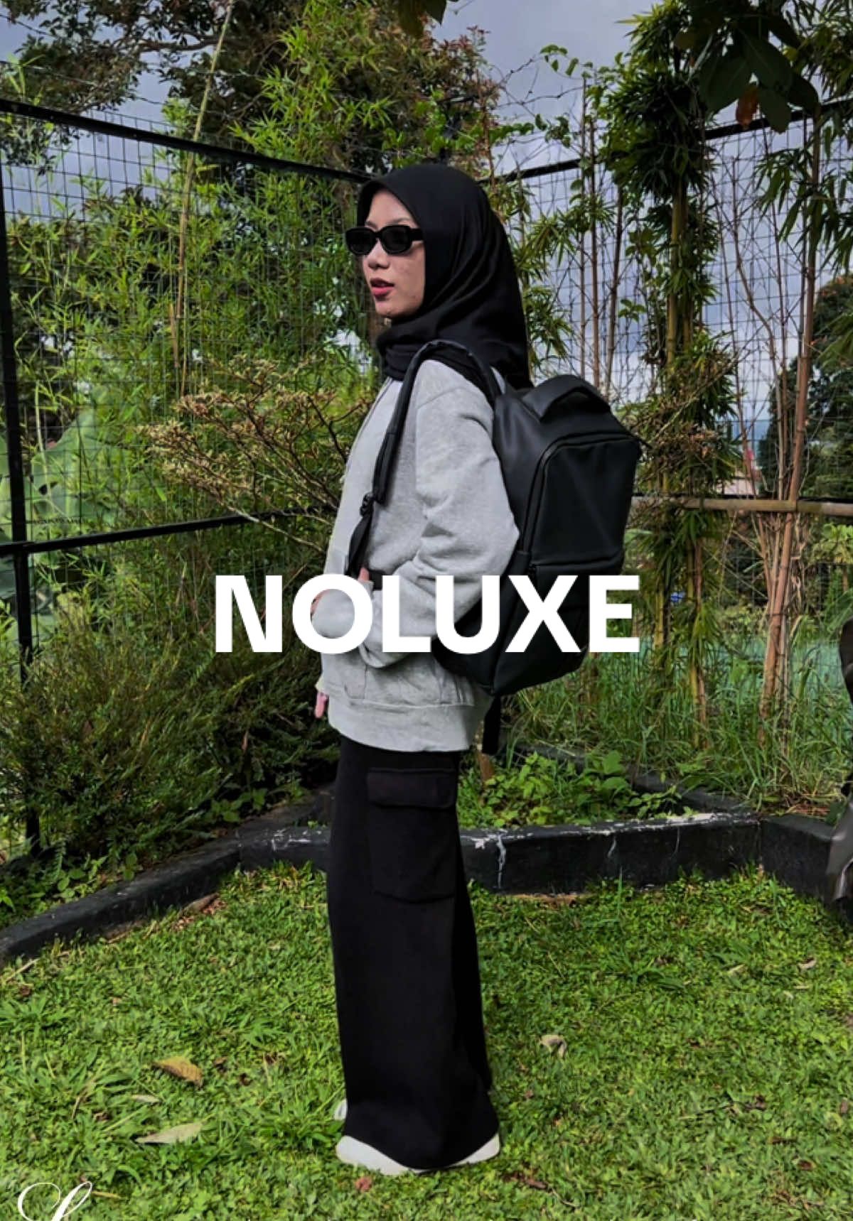if my school bag looked this good, I’d never skip class 😆 #school #tascowok #taskerjakampus #urbanfactor #urbaners 