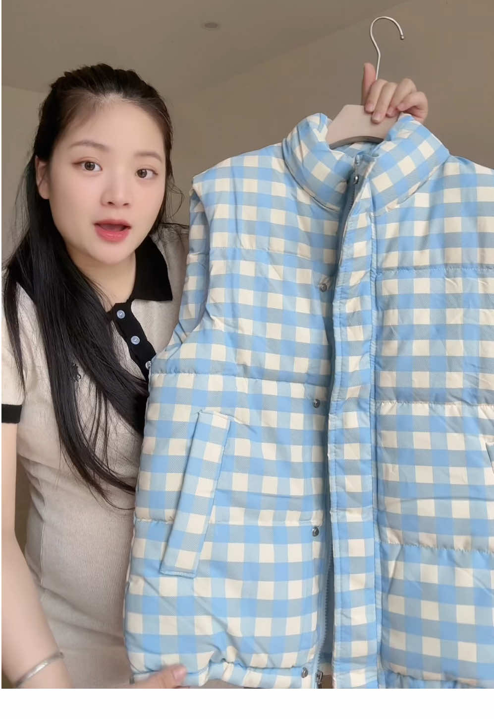 @Nhung Xịn daily các bác đã thấy em gile phao nào cutie như vầy chưa ☺️ #xuhuong #aokhoac #aophao #gile 
