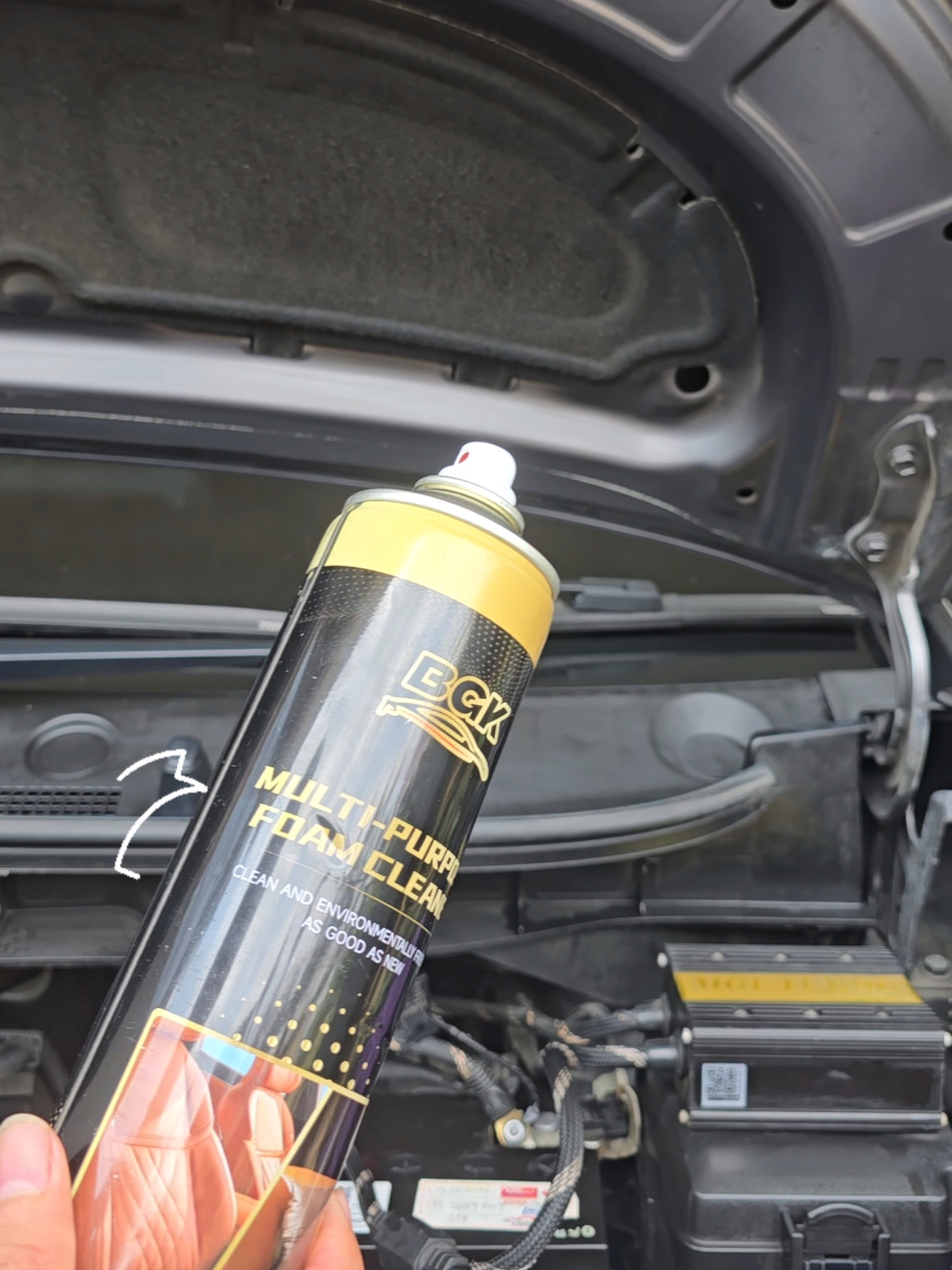 Busa Pembersih Ruang Mesin Mobil, Jadi Serasa Keluar Salon Mobil  #bgk #busapembersih #busapembersihinteriormobil #enginecleaner #busapembersihmobil 