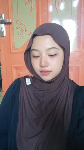 hijab instan simple cek keranjang kuning😍