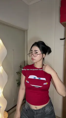 Mcqueen baby tee 🥰🥵‼️🥹 #mcqueen #baggyjeans #babytee #croptop 