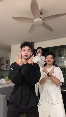 Bỏ lại muộn phiền hết đi…@Minh Quang @minhle 🥳🥳🥳(DC:@Louis Đỗ vs@LF.Ngờ )#xuhuong #xuhuongtiktok 