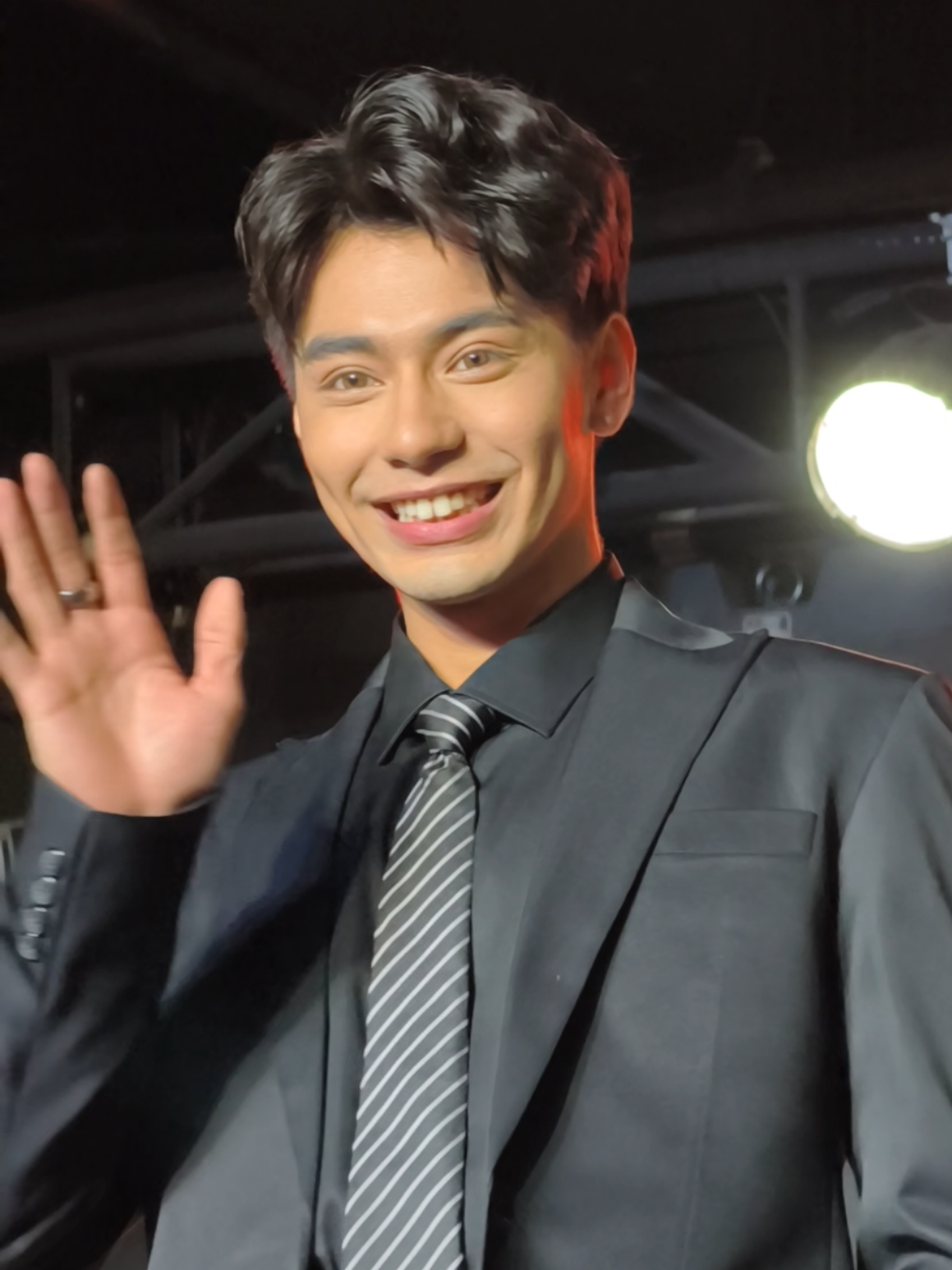 Pogi at may dating? Dylan Menor is Loki Mendez! Visuals niya straight out of Wattpad! #projectloki #dylanmenor #vivaone 