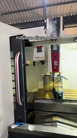🧐🧐. #cncmachine #cncmachining #cncprogramming 