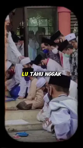 salam sambil membungkukan badan bahkan hingga bersujud itu budaya mana sih? #edukasi