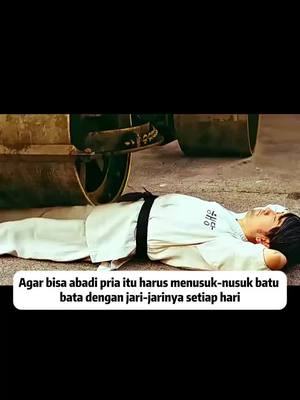 Dia jelas merupakan orang terkuat di dunia, namun dia disangka pengemis.