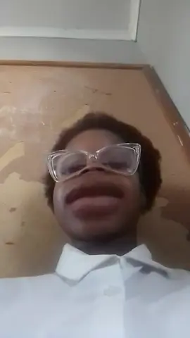 me trying to focus in class since I said I've changed ... but sir made a joke😩😂