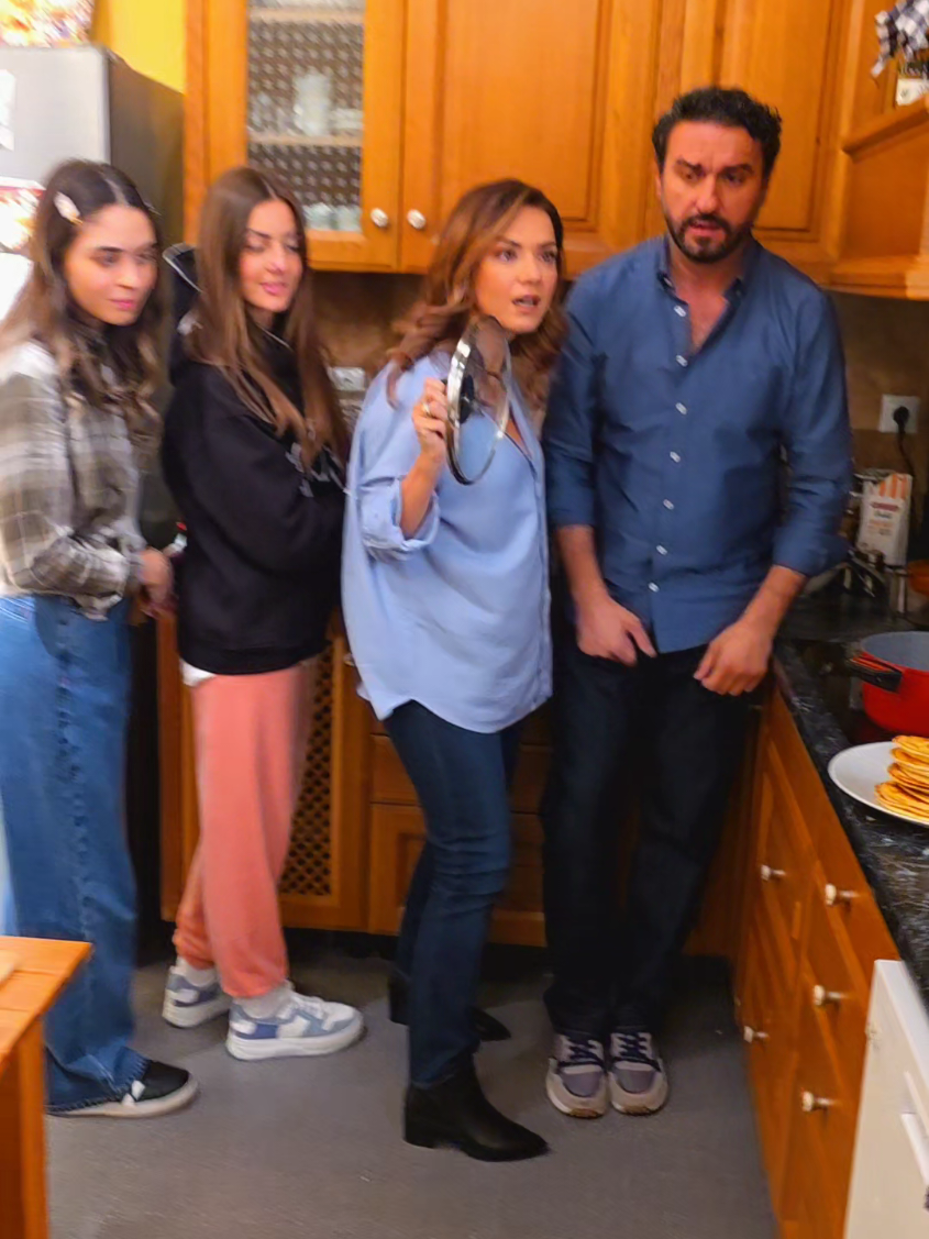 Μετά από 10ωρο γύρισμα #tosoisou #foryou #foryoupage #greece @Vaso Laskaraki Official @illy @vasiagolfinopoulou @Alpha TV 