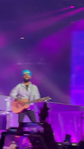 Re Kabira 😍 Arijit Singh Live Concert In London Uk #tiktokreels #foryoupage #arijitsingh #arijitsinghsong #live 