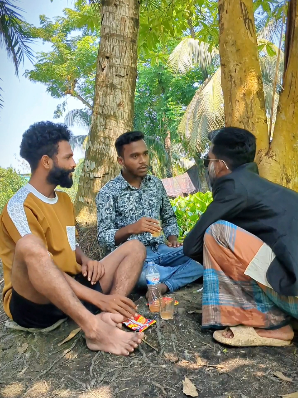 চেয়ারম্যানের অবস্থা।  😁😁😁 #funnyvideos #ti̇ktok #alexrubel #foryoupage #comedy 