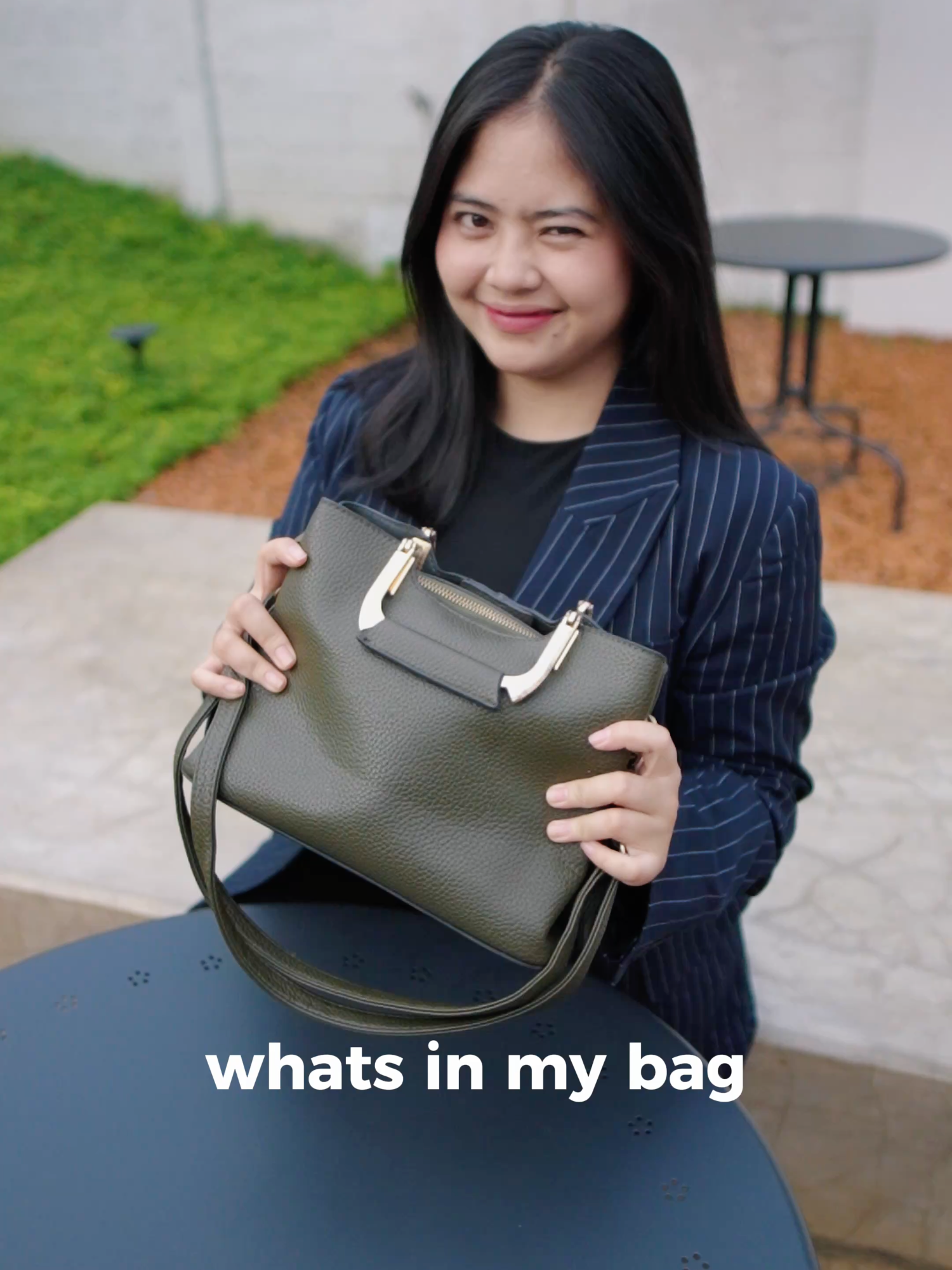 Must be in my bag, Intimate. #cuddle #extraitdeparfum #parfumviral #fypシ゚viral🖤tiktok #bestseller #bonus #perfume #viralin #pilihanjagoan #semangatkerja #parfumereccomended #parfumlokal #customizegift #summerperfume #kedatkedut #temansekantor #temankarib #wangianmemikathatiterpikat #kerajaanming #dramacuddle