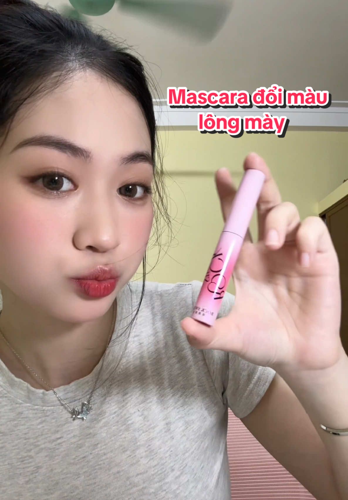 Không còn cảnh phải lấy giấy lau bớt keo chuốt ra vì sợ bết nữaa 🫶🏻 #rocksweet #rocksweetmascaralongmay #RSmascaralongmay #makeuptips #beauty 