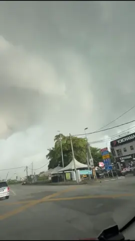 puting beliung #klang #selangor #fyppppppppppppppppppppppp 