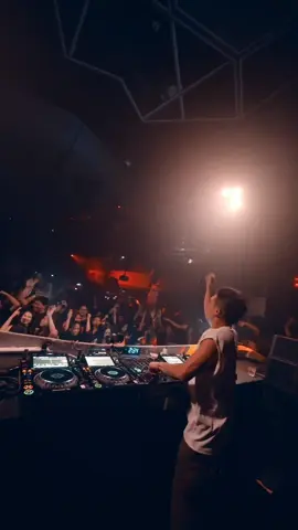 My good brothers 🤝🙂‍↕️  #rave #techno #我的好兄弟 