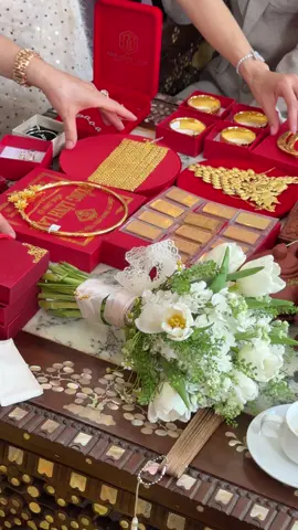 Xin vía 20 cây vàng hôm nay của cô dâu. Cô dâu Thuỷ Tuyên - Vĩnh Long lễ đính hôn hôm nay #fyp #xuhuong #makeup #makeupcodau #makeupcantho 