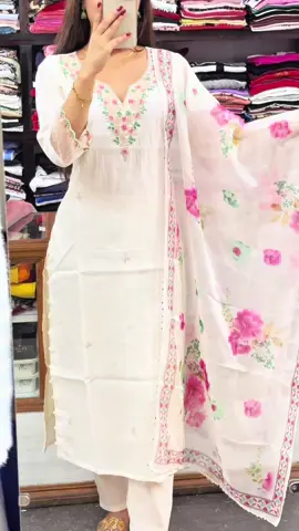 #🤍 🩷#kurthi #worldwidedelivery✈️🌍 #namastecollection #newarrivals 