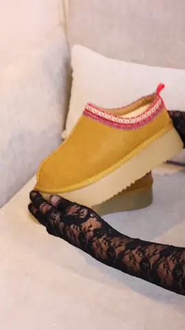 Choose your cute & cozy platform shoes ✨ #nepwearswomenfootwear #nepwearsonline #fyp #shoes #boots 