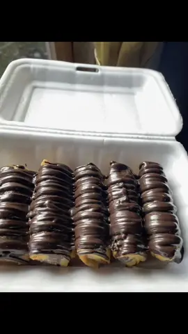 Lumpia Ubi Ungu toping coklat😍#lumpiaubi #lumpiaubiungu #lumpiaubikeju #cemilanviral #kulinerpurwokerto 