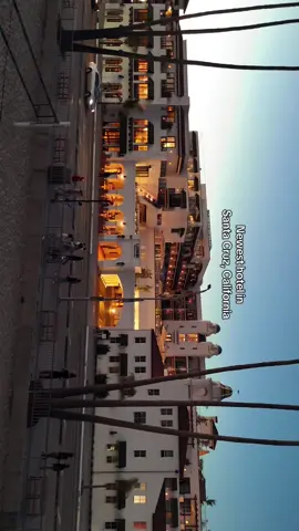 This hotel is right in front of the beach in @Santa Cruz Beach Boardwalk  La bahia hotel & spa #tiktokGoStay #santacruzbeachboardwalk #beachfrontResort #californiaStay #santacruz  Unique California stay Luxury hotel in California 