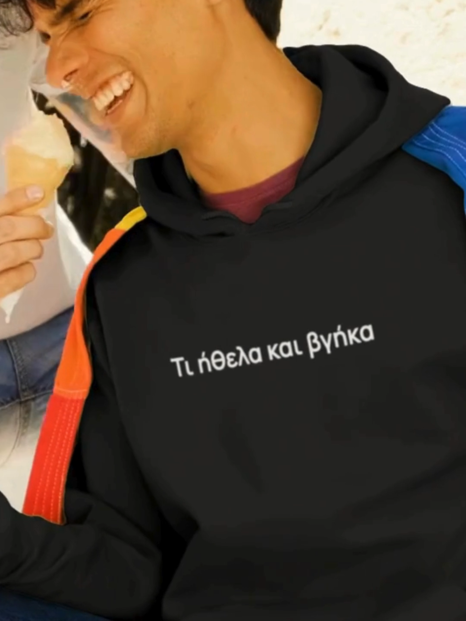 Αυτές οι στιγμές που λες ''Τι ηθελα και βγήκα…'' 😂  Αλλά ξέρεις τι; Κάθε φορά που το κάνουμε, είναι που γράφουμε ιστορία!  Το φούτερ που χρειάζεσαι για τις πιο αστείες, αυθόρμητες και αξέχαστες εξόδους! 💥 Φούτερ με κουκούλα Τι ήθελα και βγήκα - unisex μαύρο Shop now: www.vour.gr #vour #vourgr #hoodies #δωρογιακαθεπερισταση #αστειαδωρα #φουτερ #gift