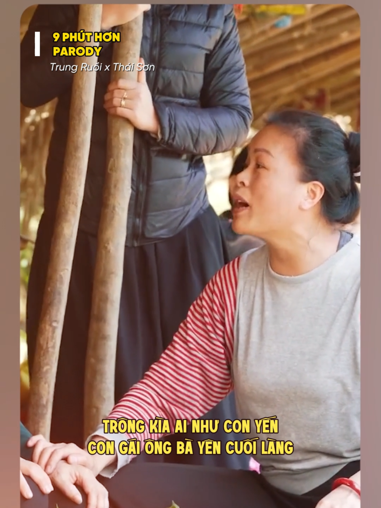 Trông kìa ai như con yến... #9phuthon #trungruoi #thaison #parody #viral #nhacchehay #xh #nhacche #nhachaymoingay #tiktokgiaitri #staronline #starmusic #fyp