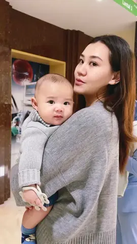 abang arash vaksin🥰#aaliyahthoriq #babyarash #thariqhalilintar #aaliyahmassaid #babytiktok 