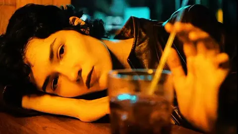 Teri nazroon ka Jo jaam pee ly Umar Bhar wo sambhalta nhi ha 🖥️𝑅𝑒𝓂𝒾𝓍🖤🥃ɴᴜꜱʀᴀᴛ ꜰᴀᴛᴇʜ ᴀʟɪ ᴋʜᴀɴ #foryou #nfak #foryoupage #remix #amjad132alialiali2 