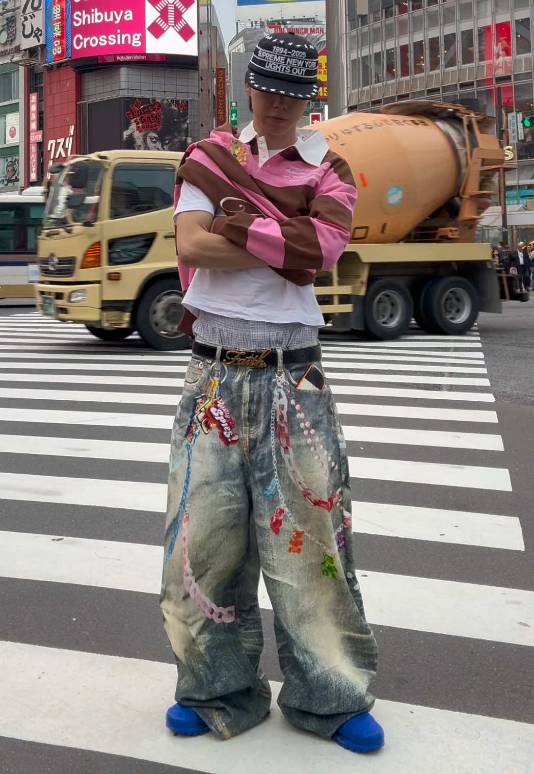 Shibuya vibes, fit check 🔥　 #fitchick #outfitinspo #OOTD #fashioninspo #StreetStyle  @FEINICKO 