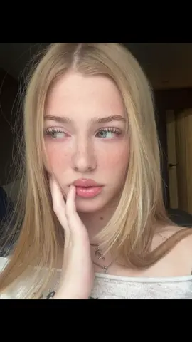 ^^ || @рина я || #blonde #blueeyes #ukrainian #russian #blueeyes 