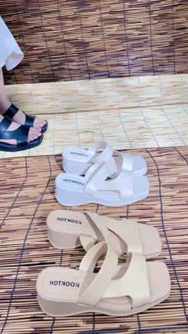 สวยจนเพื่อนถามไม่หยุด ว่าเอามาจากไหน #heels #รองเท้าส้นสูง #ของดีต้องแชร์ #ไปปาร์ตี้ #ล่าสุด 