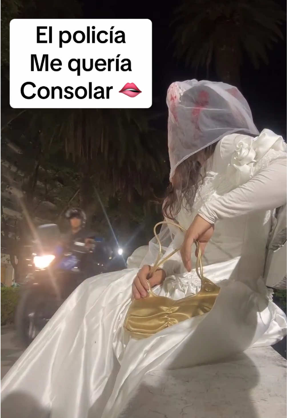 Mmmm el policía 😍jjajajaj  #fyp #parati #tiktoklive 