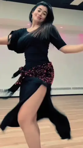 #رقص #فرفشه #foryoupage #fyp 