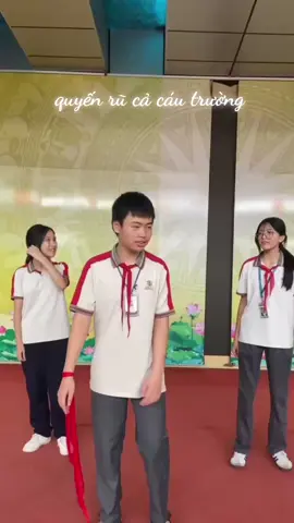 hơi cồng kềnh 1 tý vid cuối của tuần này nha các ný đây là bộ 3 nữ xinh quyến rũ cả cáu trường #xuhuong #tiennutoanhoc #quanoisaudemnay 