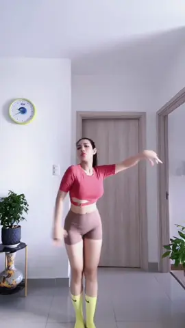 Ta yêu không phải vì em hoàn hảo 💯😇😇😇 Thật không anh 😆😆 #nhacxuhuong  #nhachaymoingay  #thinhhanhtiktok  #xuhuongmoinhat  #Nuoa 