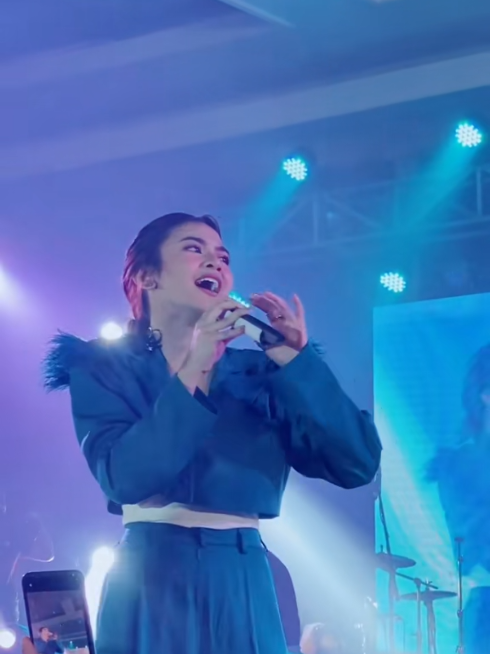 Melawan Restu 🔥 #mahaliniraharja #mahalini #fyp 