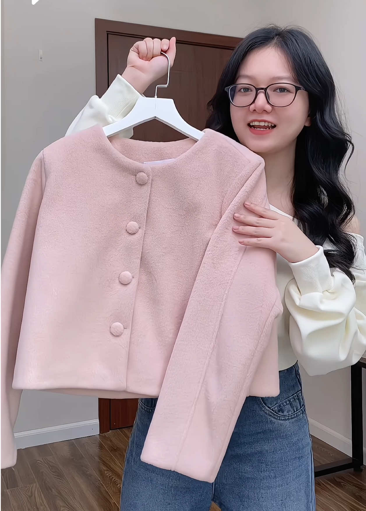 Trả lời @em chỉ muốn ôm lấy anh áo về lại màu hồng rồi nè #puneko #xuhuong #fyp #BeautyTok 