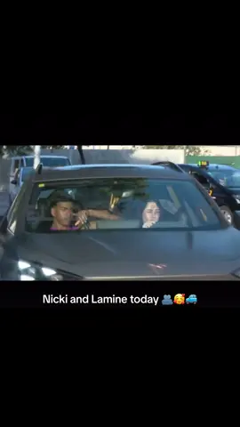 Nicki and Lamine today 🫂🥰🚙 Nicki made photos with fans📸🥰💙♥️#nickinicoleandyamal #lamineyamal #nickinicole #fcbarcelona🔵🔴🇪🇸🔥 #mesqueunclub🔵🔴 @naiki @Lamine Yamal 
