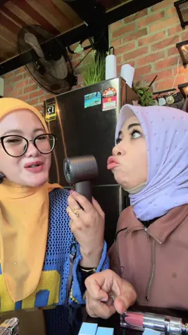 Serius lawa gila lipmatte ni 😚 kualiti padu, harga pun berbaloi! Korang suka shade mana? @Ziela bacahhh @NaNaBurnRimba ll #lipmatte #fflipmatte #ffbeautylipmatte #velvetlipmatte 