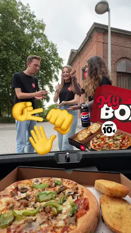 Ben jij team ‘Schaar Steen Papier’ of ‘Blad Steen Schaar’ 🤔 #pizzahutbelgium #pizzahut #schaarsteenpapier 