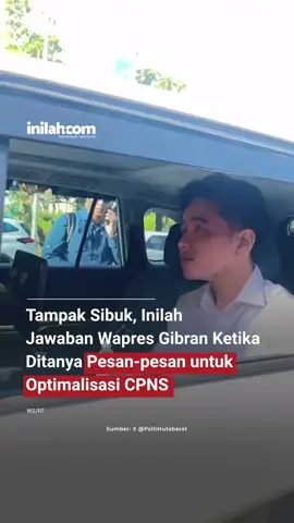 Viral Momen Wapres Gibran Dapat Pertanyaan dari CPNS “Optimalisasi” Sebuah video memperlihatkan Wakil Presiden Gibran Rakabuming Raka disapa oleh seorang peserta CPNS program Optimalisasi yang akan ditempatkan di RRI Ambon. Dalam rekaman itu, peserta perempuan tersebut meminta pesan dari Gibran untuk para CPNS. Namun karena tampak sedang sibuk, sang wapres hanya menanggapi singkat: “Mau optimalisasi, mau RRI, nanti yah,” ujar Gibran. Momen singkat itu pun viral di media sosial dan menuai beragam komentar dari warganet. Sebagai catatan, Optimalisasi CPNS adalah kebijakan pemerintah untuk mengisi formasi jabatan kosong setelah seleksi awal, dengan menempatkan pelamar yang tidak lulus pada formasi pilihan mereka, tetapi memiliki peringkat terbaik dan memenuhi passing grade. Tujuannya agar tidak ada formasi yang terbuang dan seluruh kebutuhan ASN dapat terpenuhi, terutama dengan menempatkan peserta dari formasi atau instansi lain yang memiliki kualifikasi serupa. 📰 Baca selengkapnya di inilah.com #InilahNews #InilahCom #GibranRakabuming #WapresGibran #CPNS2025 #Optimalisasi #RRI #ViralVideo #ASN #InilahBerita @mom.ael 
