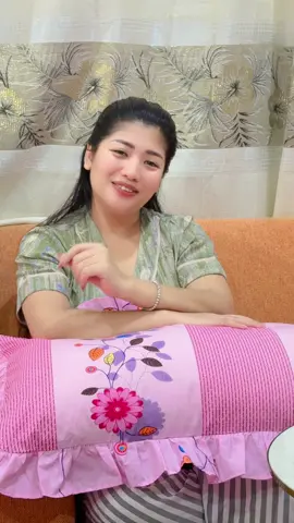 နေမကောင်းတဲ့ချိန်😢#ရင်ရင်ပြုံးယိုးဒယားစတိုးကျိုက်ထို #ရင်ရင်ပြုံးထမင်းဆိုင် #foryoupage❤️❤️ #fouryou 