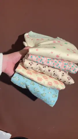 Gabisa kalo ga borong semua warna sih #setelanpiyamaanak #piyamanaak 