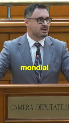 PSD, PNL, USR și UDMR au dublat facturile la curent și au blocat investiții de sute de milioane de euro. În loc să ofere soluții, aruncă vinovăția pe opoziție și vorbesc despre „pericole externe” ca să ascundă haosul din energie.